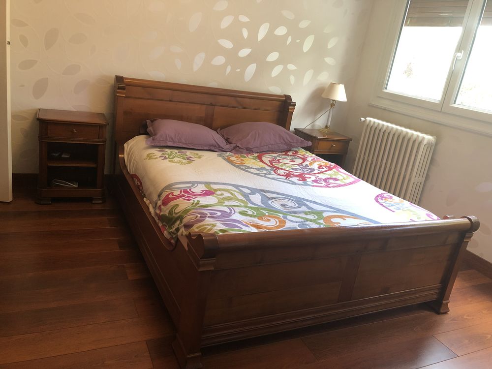 Lit rouleau Roche Bobois
0 Avrill� (49)