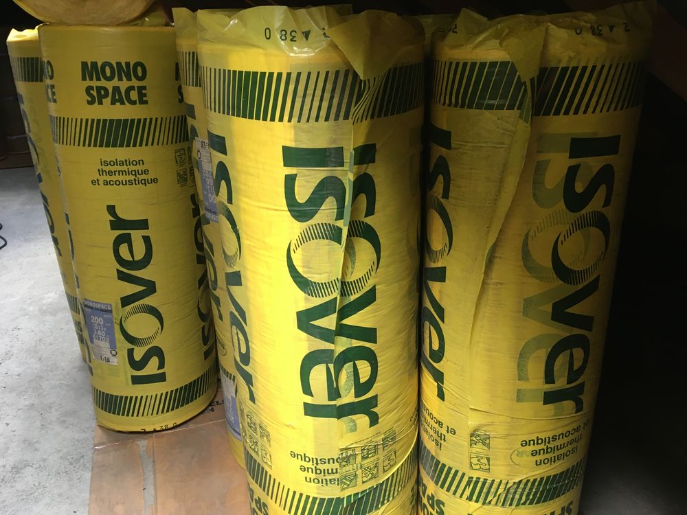 Rouleaux de laine de verre  marque ISOVER St GOBAIN NEUFS 40 Thionville (57)
