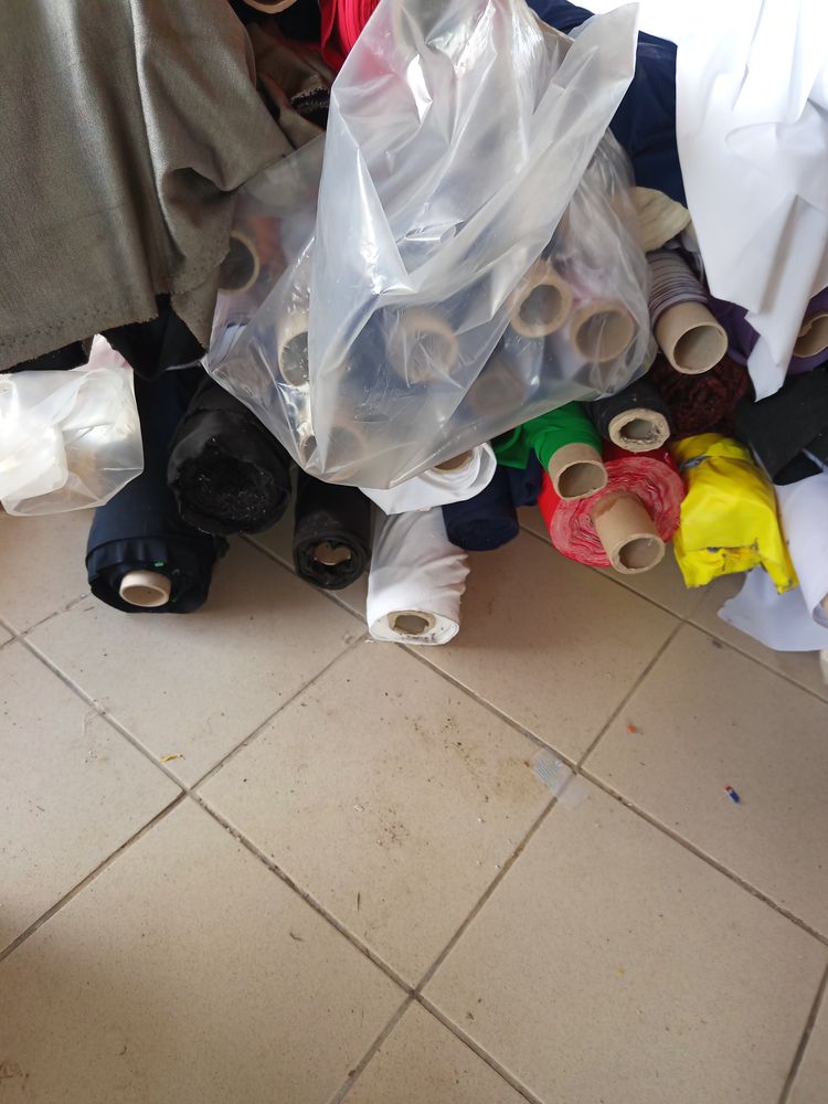 ROULEAUX DE TISSU 150 Saint-Andr�-d'Apchon (42)