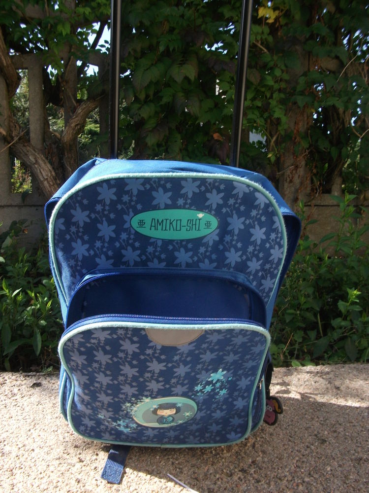 sac a dos a roulette de couleur bleu 8 Saint-Vallier (71)