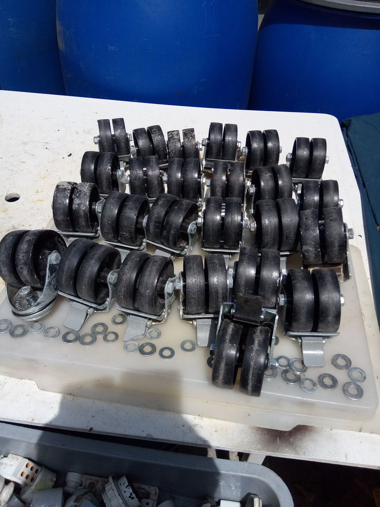 lot de roulettes double 1 Luc� (28)