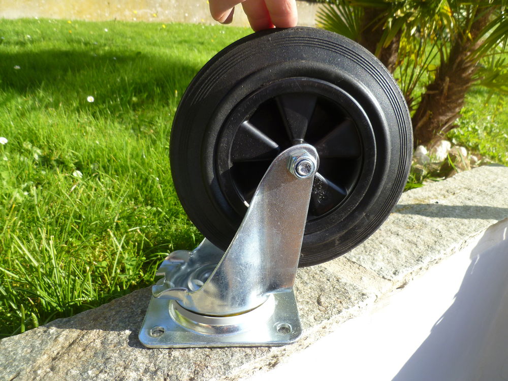 Roulettes pivotantes sur platine sans frein diam�tre 200 20 Sales (74)