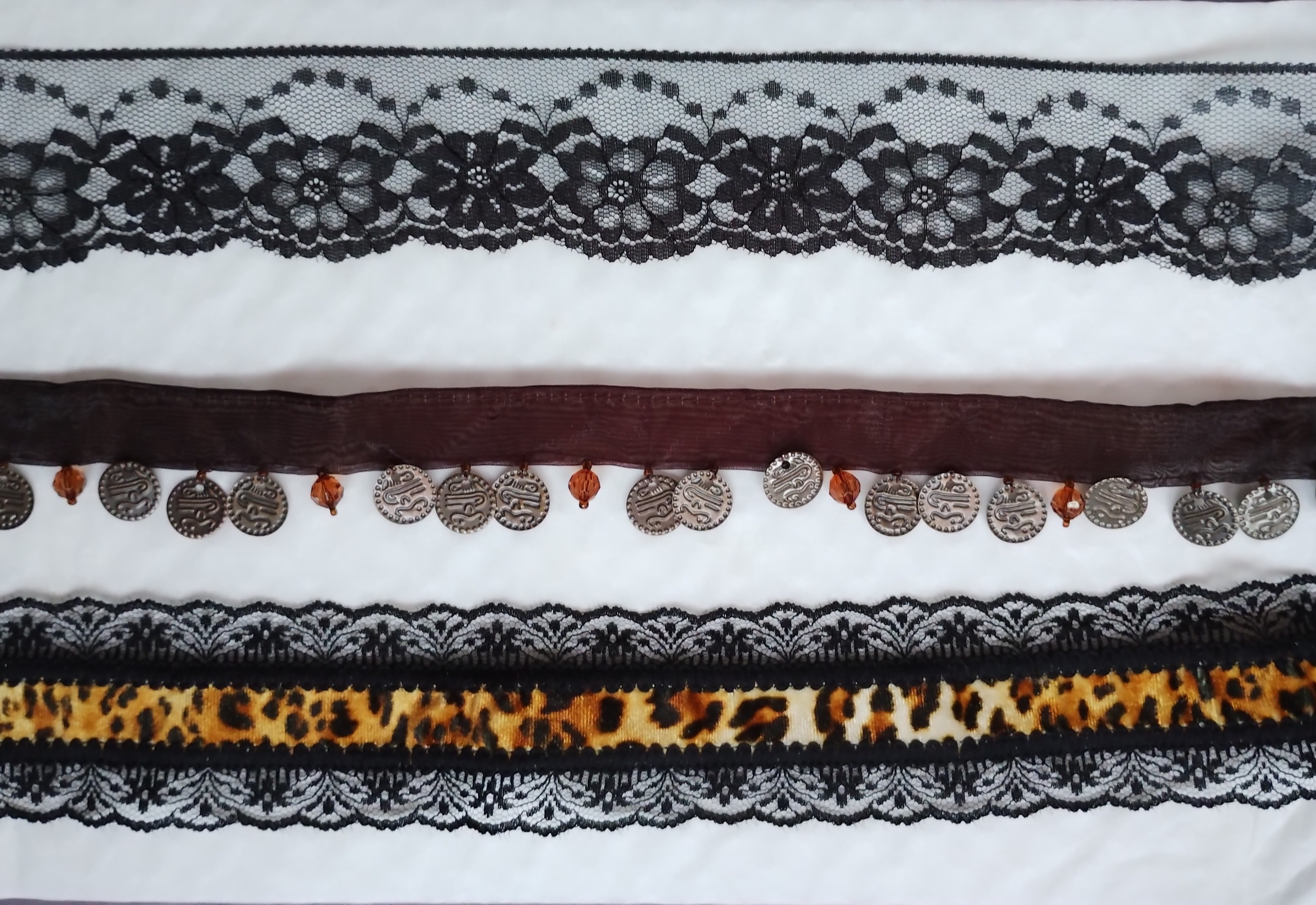 Ruban Dentelle divers 1 Villejuif (94)