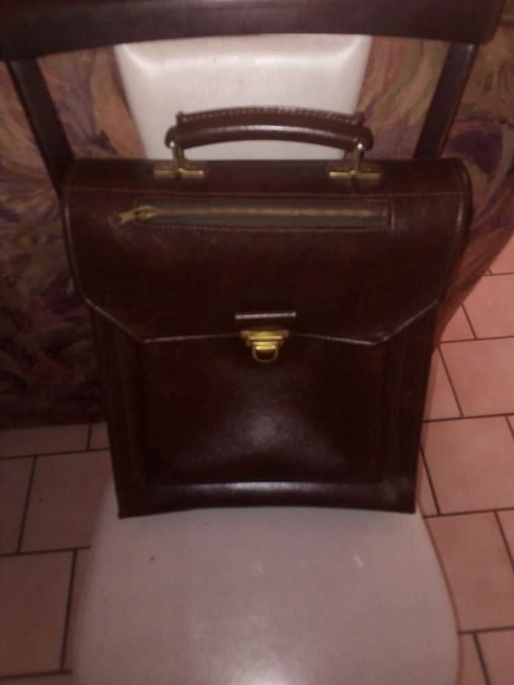 Saccoche ancienne 50 Marcigny (71)