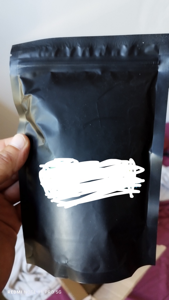 Sachet Plastique Noir Refermable 50Gr ( salade) 8% 50 Le Luc (83)