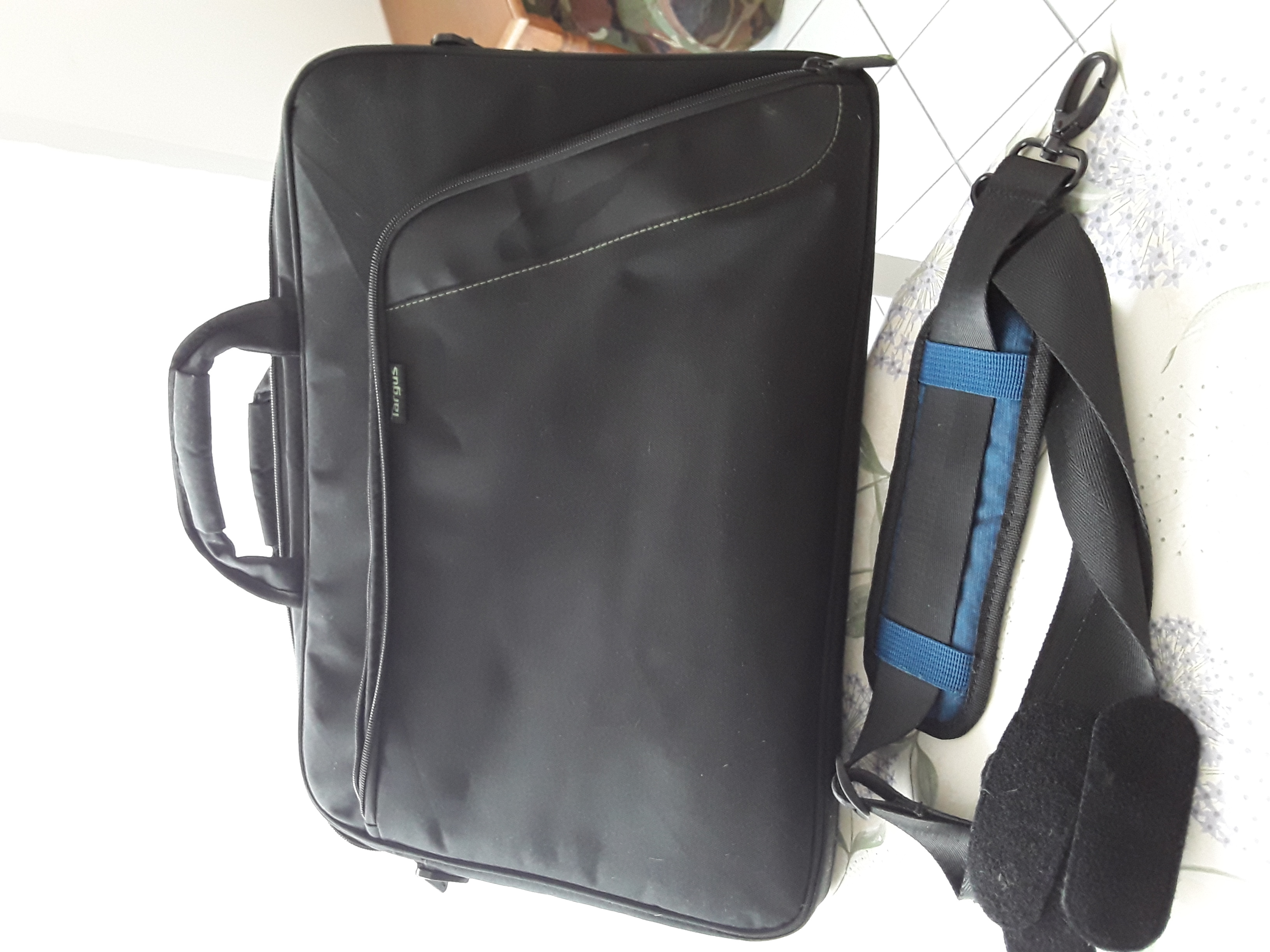 Sacoche pc o� autre genre document 10 Dourges (62)