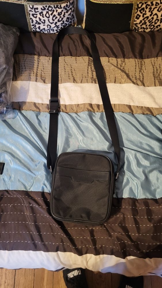 Sacoche Azzaro 40 Rouen (76)