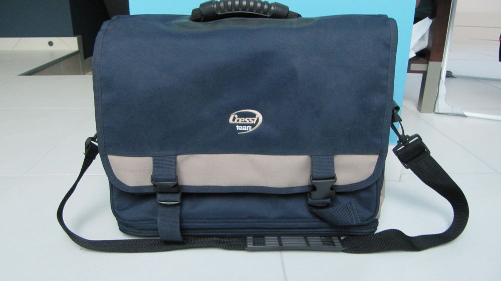 Sacoche Business porte-documents Cressi team JERZEES 40 Th�nes (74)