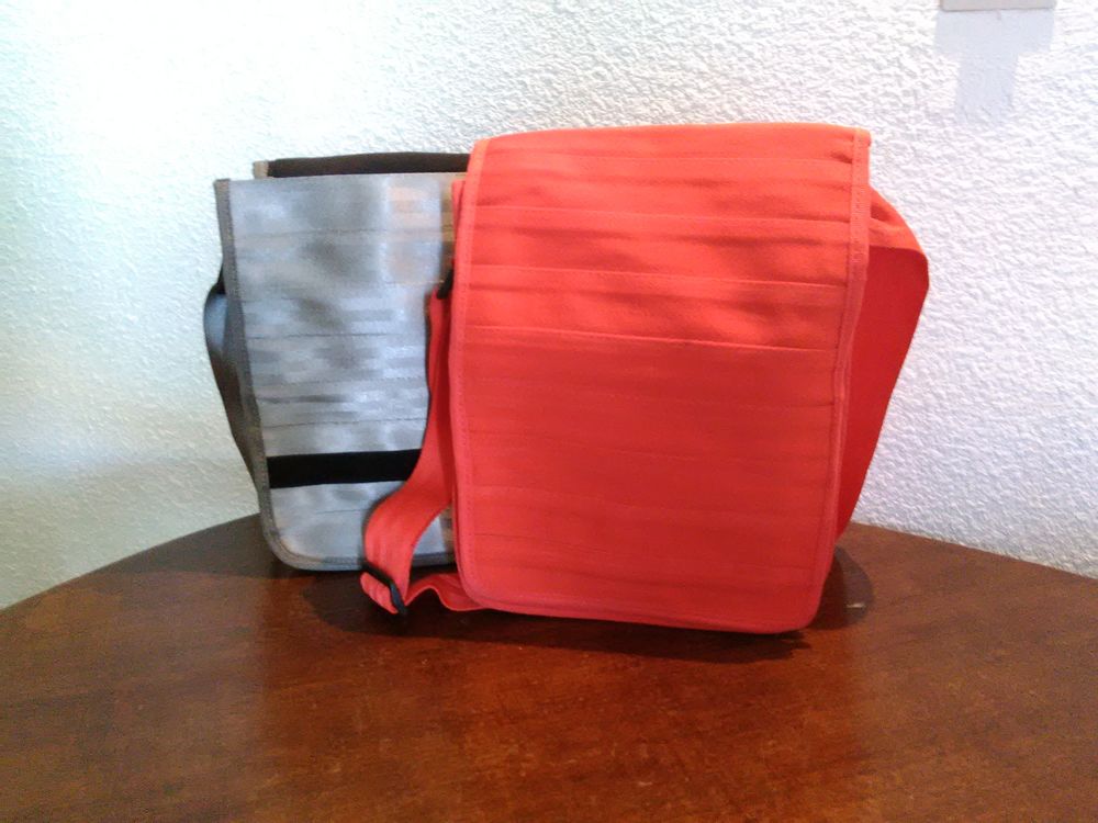 Sacoche en ceinture de s�curit� 40 Caveirac (30)