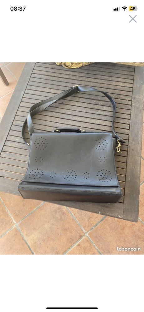 sacoche en cuir 20 Saint-Sulpice-de-Faleyrens (33)