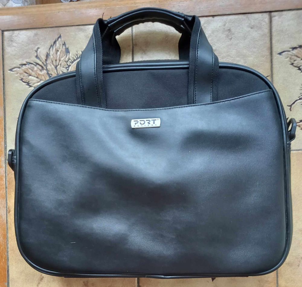 Sacoche noire pour ordinateur ou tablette 14 pouces - 20 Lyon 3 (69)