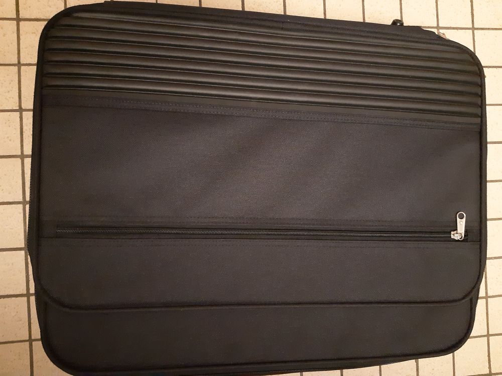 SACOCHE NOIRE EN TOILE NEUVE POUR ORDINATEUR 5 Amiens (80)