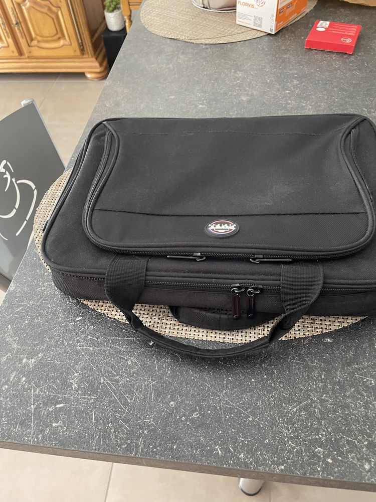 Sacoche ordinateur portable 10 Ch�tillon-sur-Chalaronne (01)