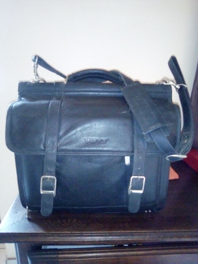 Sac, sacoche, serviette en cuir noir 55 Tribehou (50)