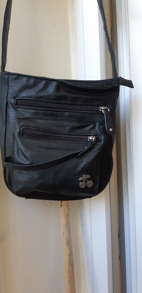 Sacoche Le temps des cerises (-90 %) 10 Aix-en-Provence (13)