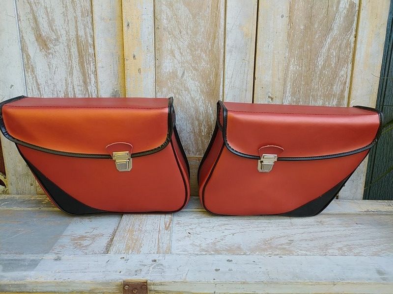 Sacoches Narbel Chaudron Mobylette Motob�cane V�lo Vintage 
60 Loches (37)