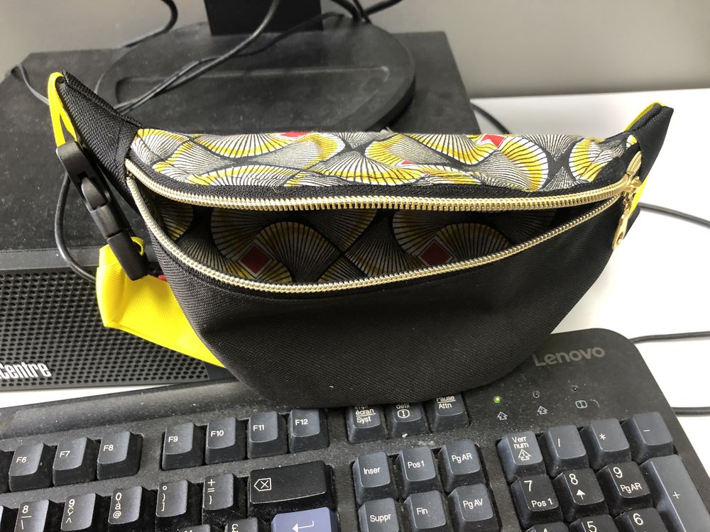 Sacs banane enfants 25 Douai (59)