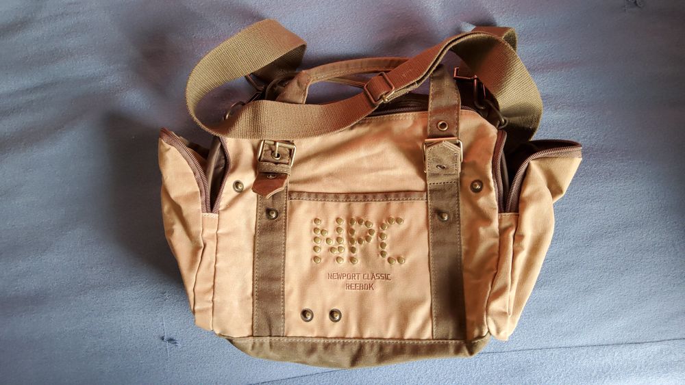 SACS BANDOULI�RE ET FORMAT BOWLING 20 Sorgues (84)