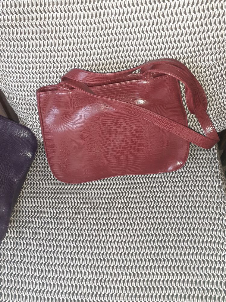 Sacs  � main femme. 5 Chasse-sur-Rh�ne (38)