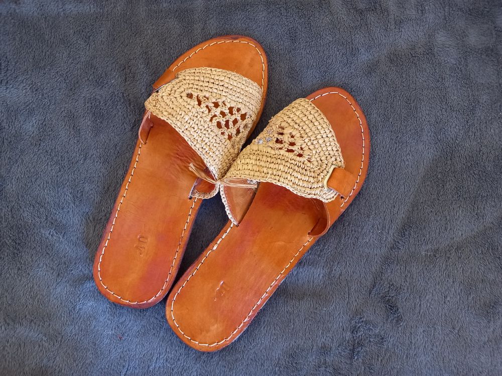 Sacs et pochettes artisanat malgache 300 Nanterre (92)