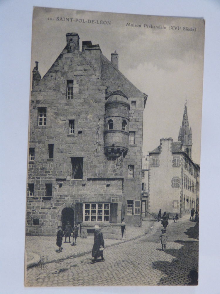 CP - SAINT POL DE LEON  - maison pr�bendale du XVI �me si�cl 3 Brest (29)