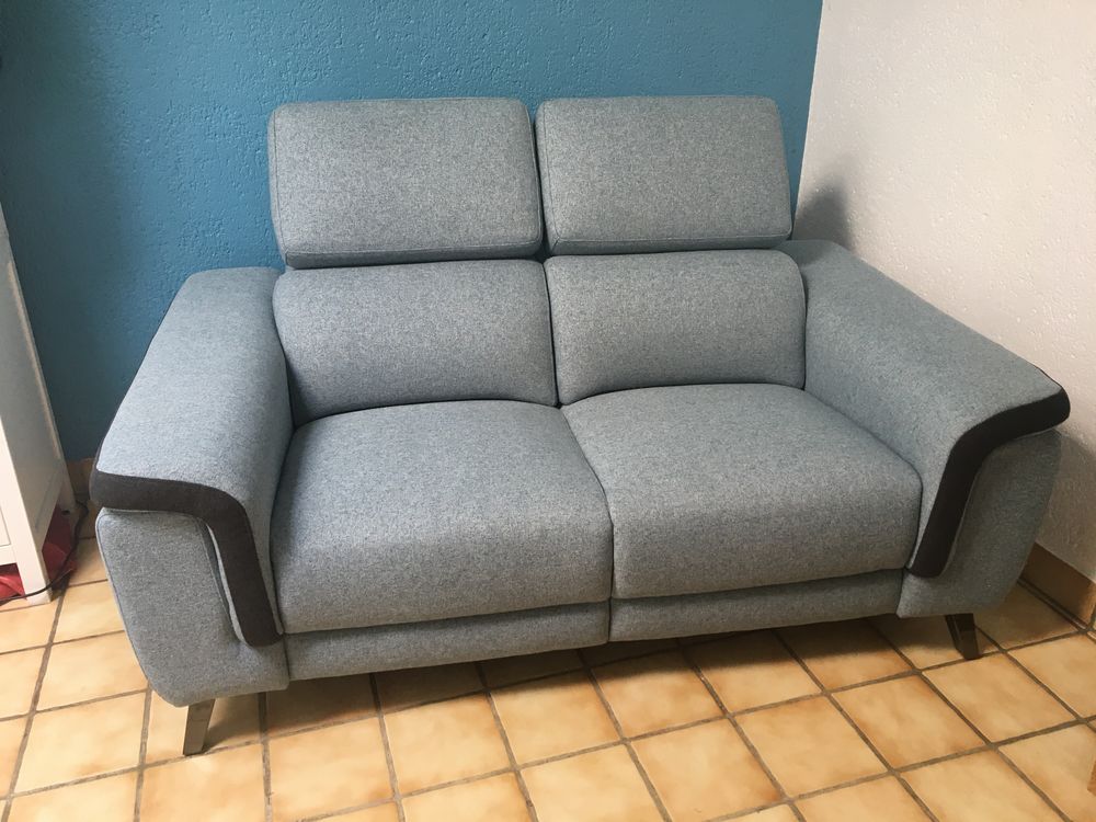 A saisir, Canap� 2 places NEUF 590 Caen (14)