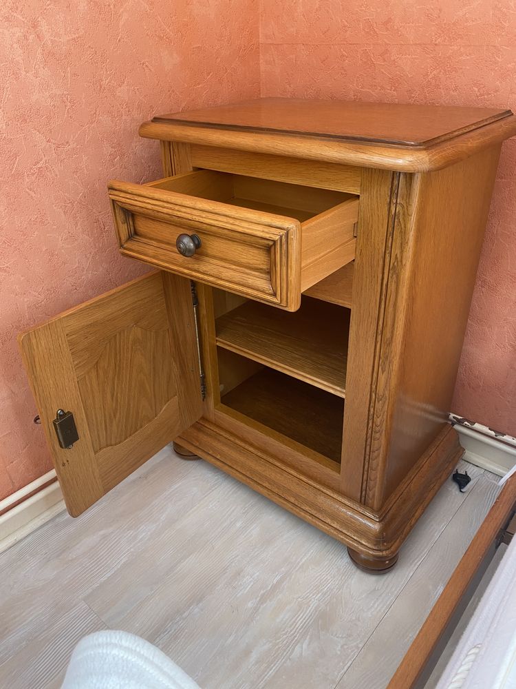 A SAISIR CHAMBRE A COUCHER COMPLETE EN CHENE 599 Hendaye (64)