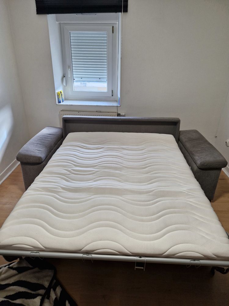 A saisir convertible garanti jusque ao�t 2026
Bon etat 600 Audun-le-Tiche (57)