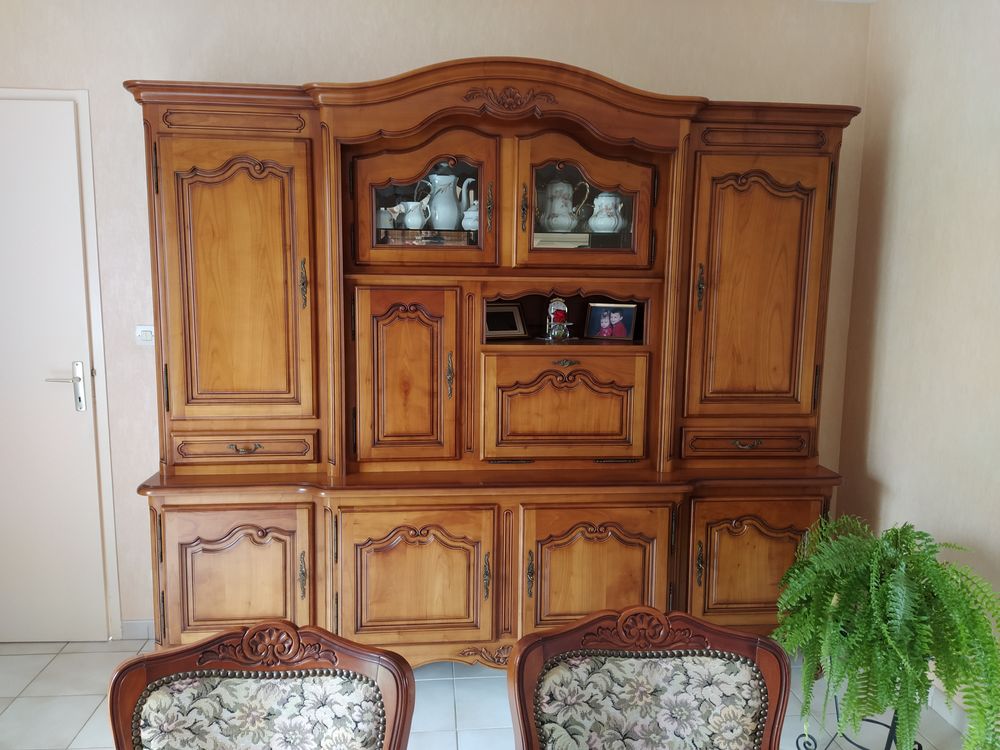 A SAISIR , LIVING  MERISIER 200 Avrill� (49)