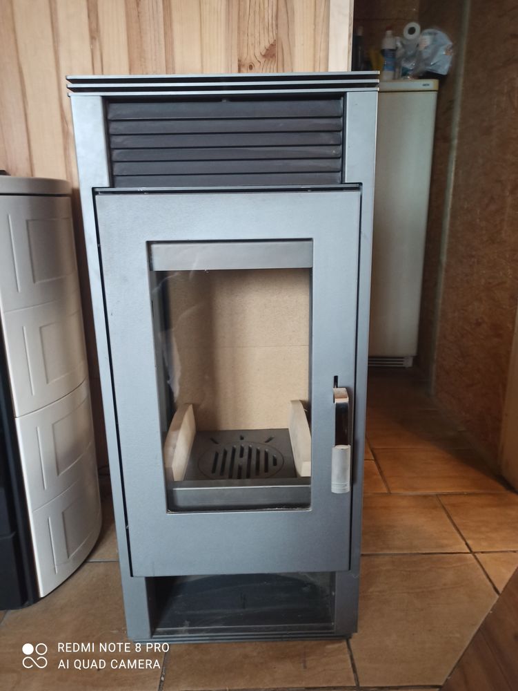 ou Saisir 1 POELE � BOIS 3 VITRES HAAS & SOHN 2300 �couviez (55)