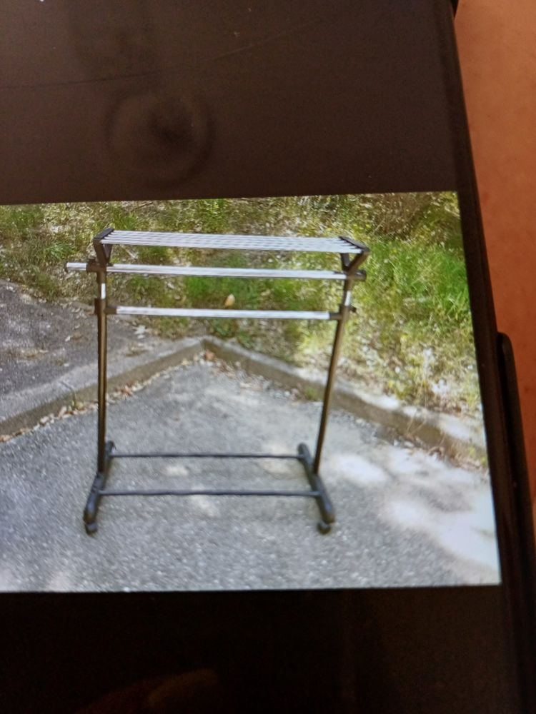 A saisir porte vetement 20 Aix-en-Provence (13)