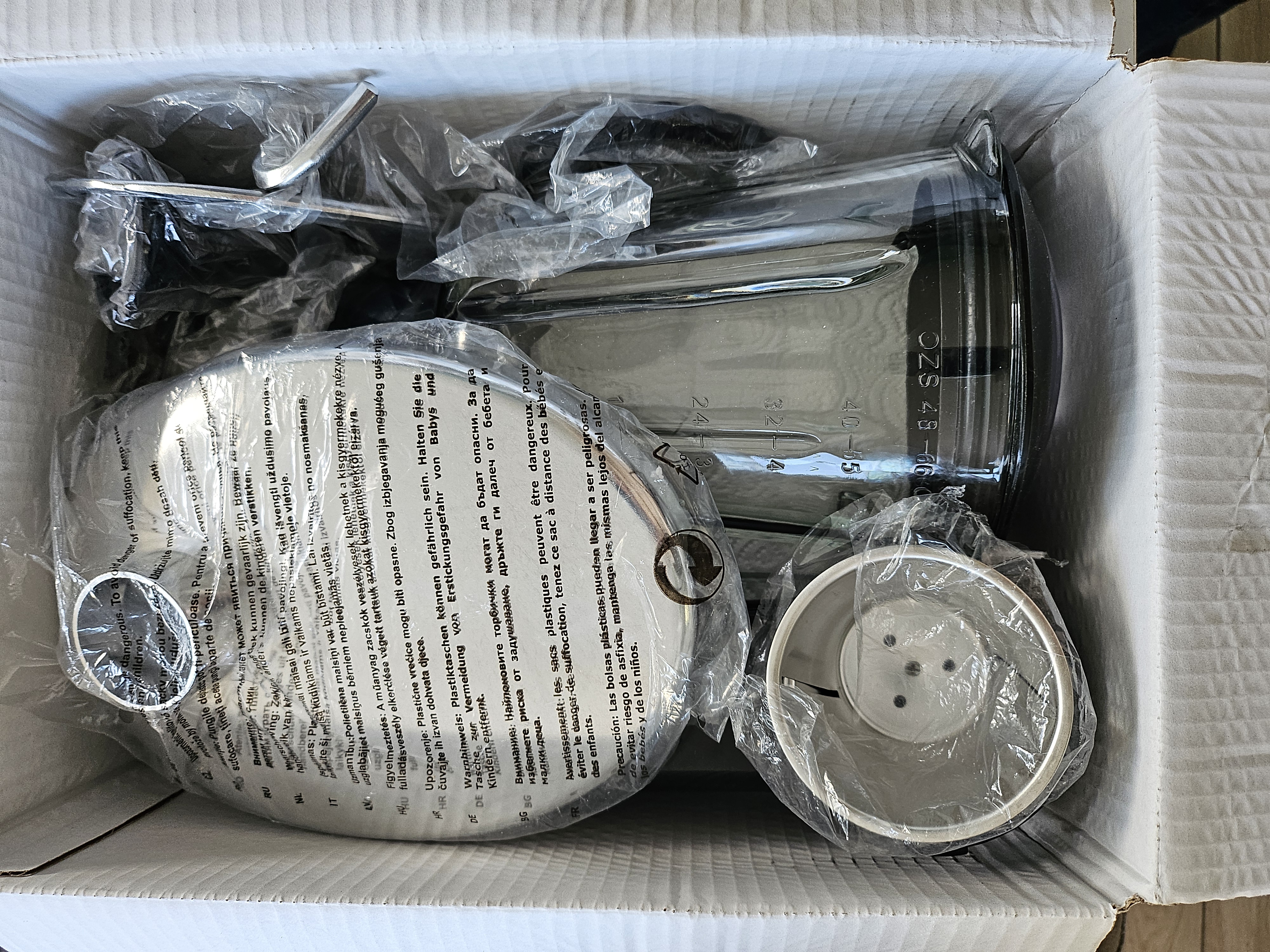 A saisir un robot m�nager de marque KLAISER 0 Lesneven (29)