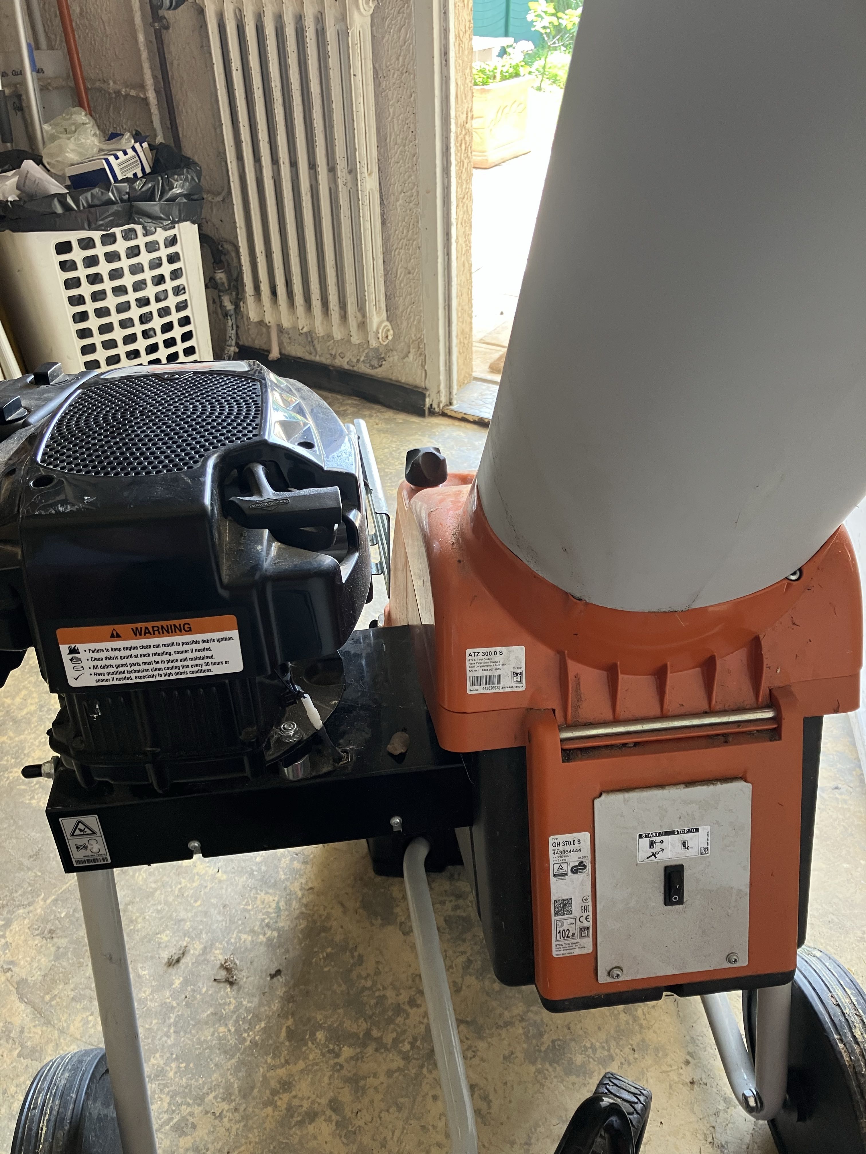 A Saisir 1100 Charbonni�res-les-Bains (69)