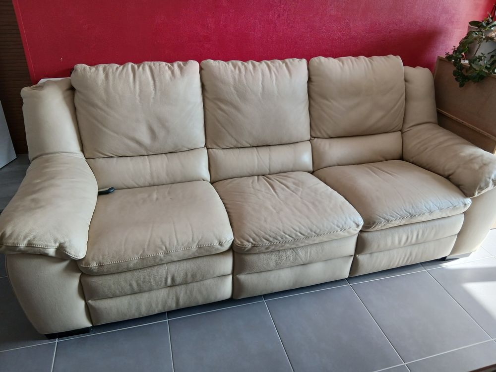 Saisissez le titre de votre objet. 300 Argentr�-du-Plessis (35)