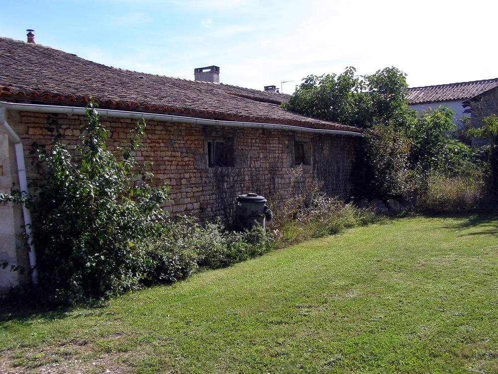 SaisissezJardinier recherch� avec l le titre de votre objet. 0 Mair�-Levescault (79)