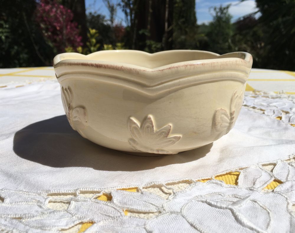 Saladier ou grand bol ancien (Diam�tre:15cm) ; �tat neuf 5 L'Isle-Jourdain (32)