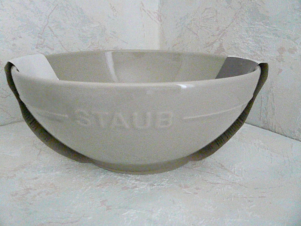 Saladier Staub ? diam�tre 24cm 20 Franqueville-Saint-Pierre (76)