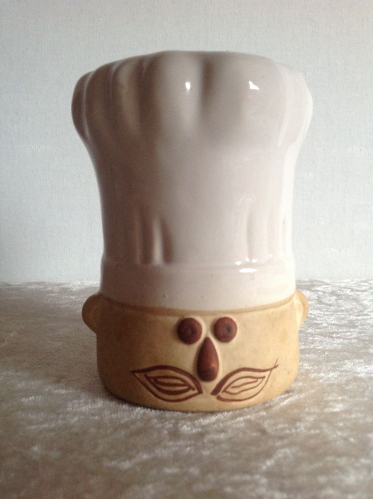 SALI�RE T�TE DE CHEF CUISINIER AVEC SA TOQUE Envoi Possible
15 Tr�gunc (29)