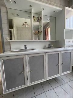 SALLE DE BAIN COMPLETE 0 Yvr�-l'�v�que (72)