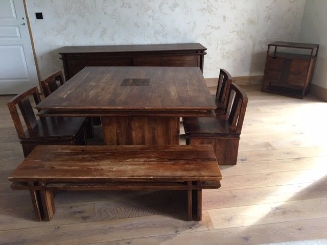 Salle � manger en bois de palissandre des Indes 1800 Les Moli�res (91)