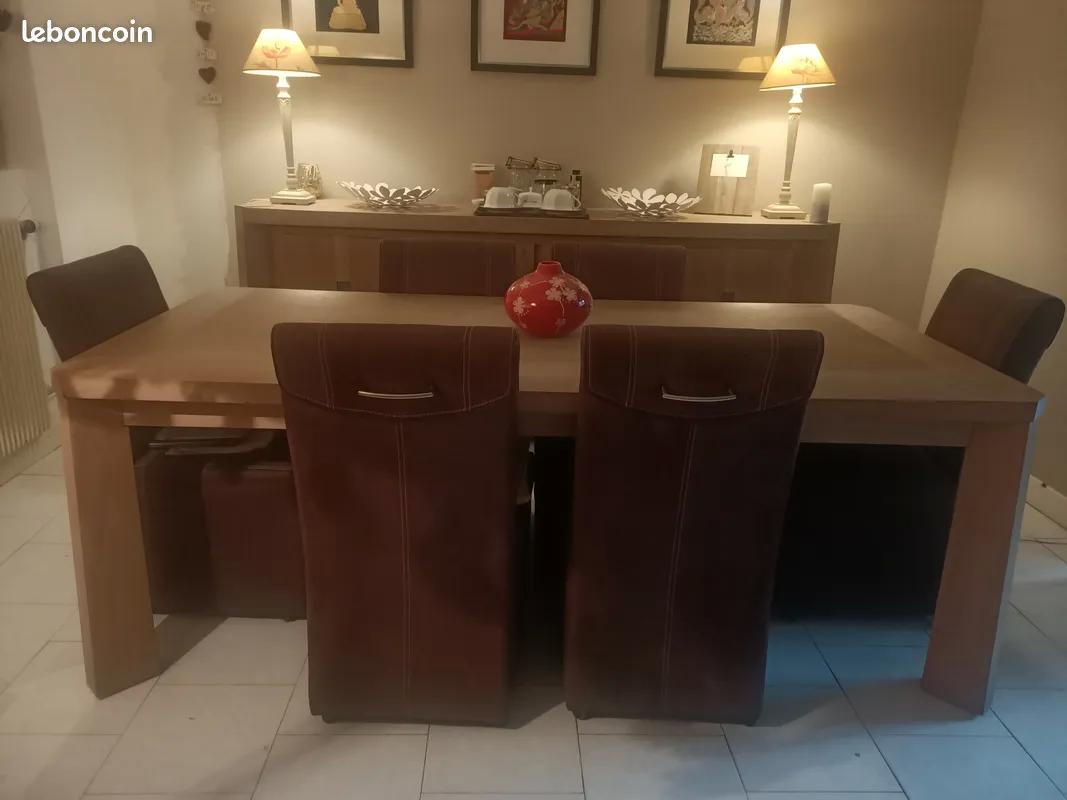 Salle � manger Bois Massif 1500 Valenciennes (59)