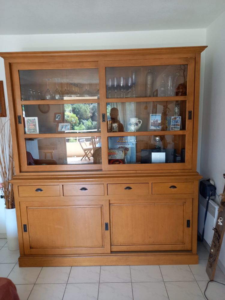 salle a manger buffet +table et 4 chaises 500 Nice (06)