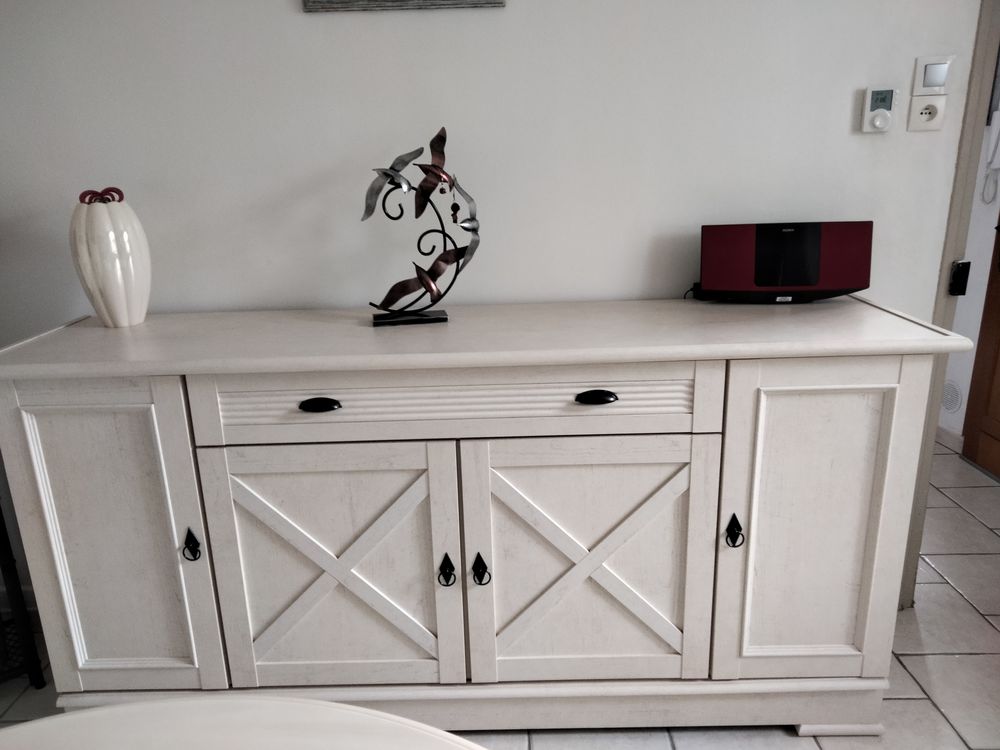 Salle � manger , canap�s 500 Bourg-l�s-Valence (26)