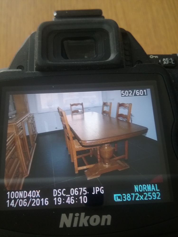 Salle � manger ch�ne massif 700 Lomme (59)