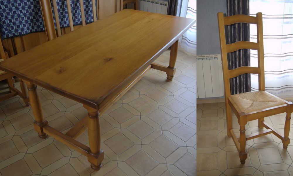 SALLE A MANGER EN CHENE MASSIF 2000 Longeville-sur-Mer (85)