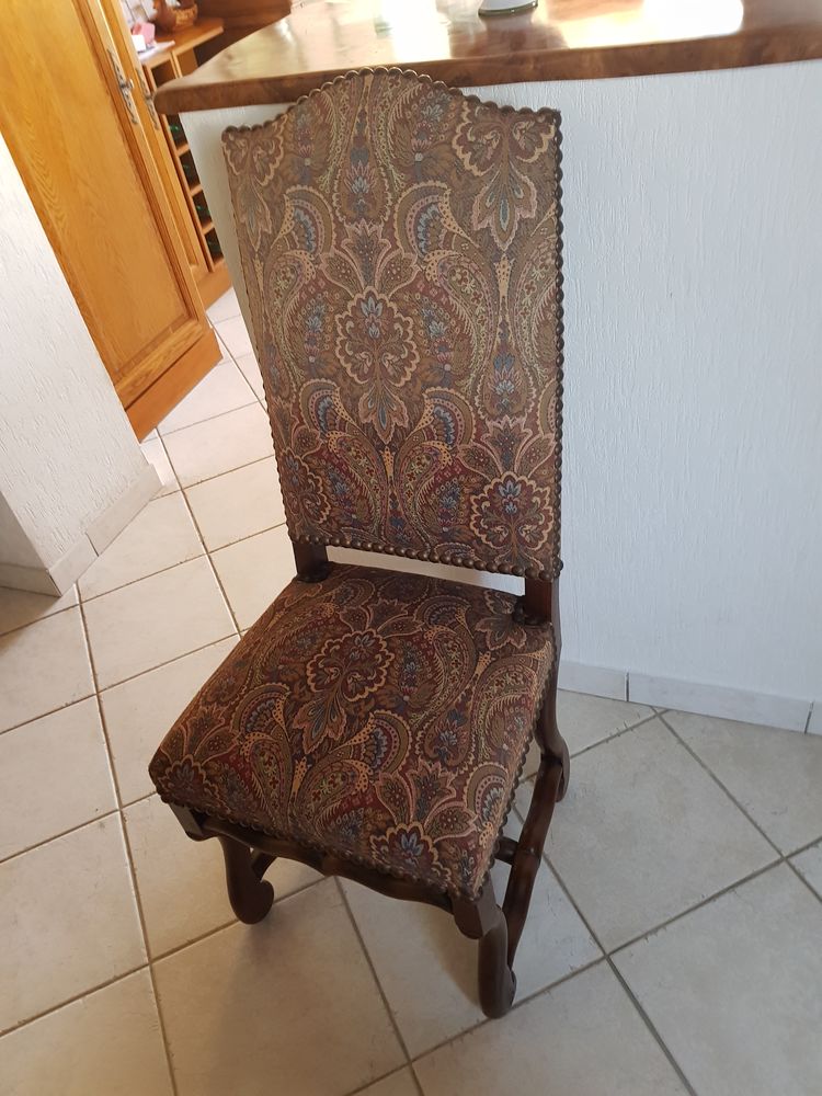 Salle � manger Ch�ne massif 300 Saint-Martin-de-R� (17)