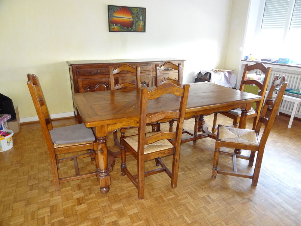 Salle � manger en ch�ne massif
1580 Le Ban-Saint-Martin (57)