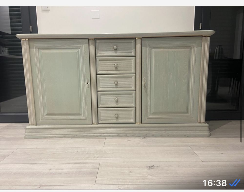 salle � manger en ch�ne massif c�rus� vert 400 Saint-Zacharie (83)