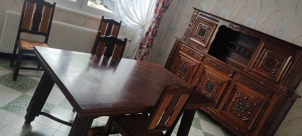 Salle � manger compl�te en ch�ne massif en tr�s bon �tat 0 Isbergues (62)