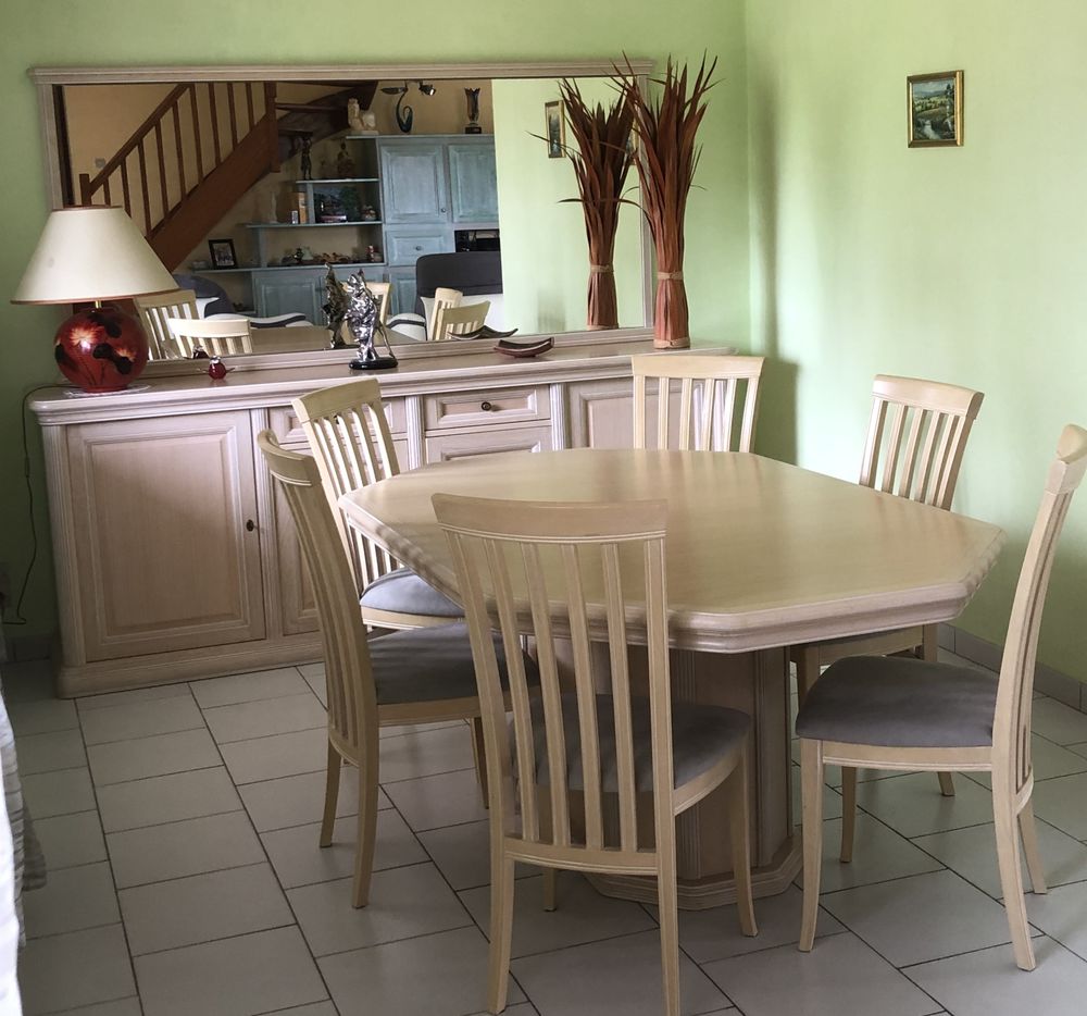 Salle � manger compl�te 1500 Campbon (44)